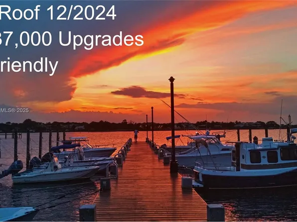 825 Center St APT 24A, Jupiter, FL 33458