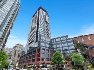 135 Liberty St #1312, Toronto, ON M6K 1A7