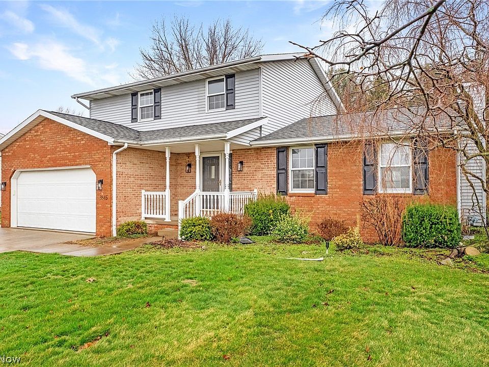 1st image of 3845 Oakridge Dr NE