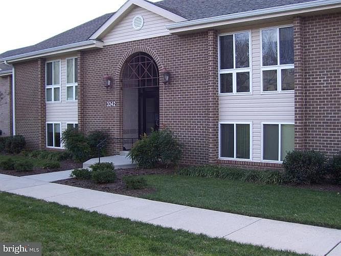 1st image of 3242 Glen Eagles Dr #102-1E