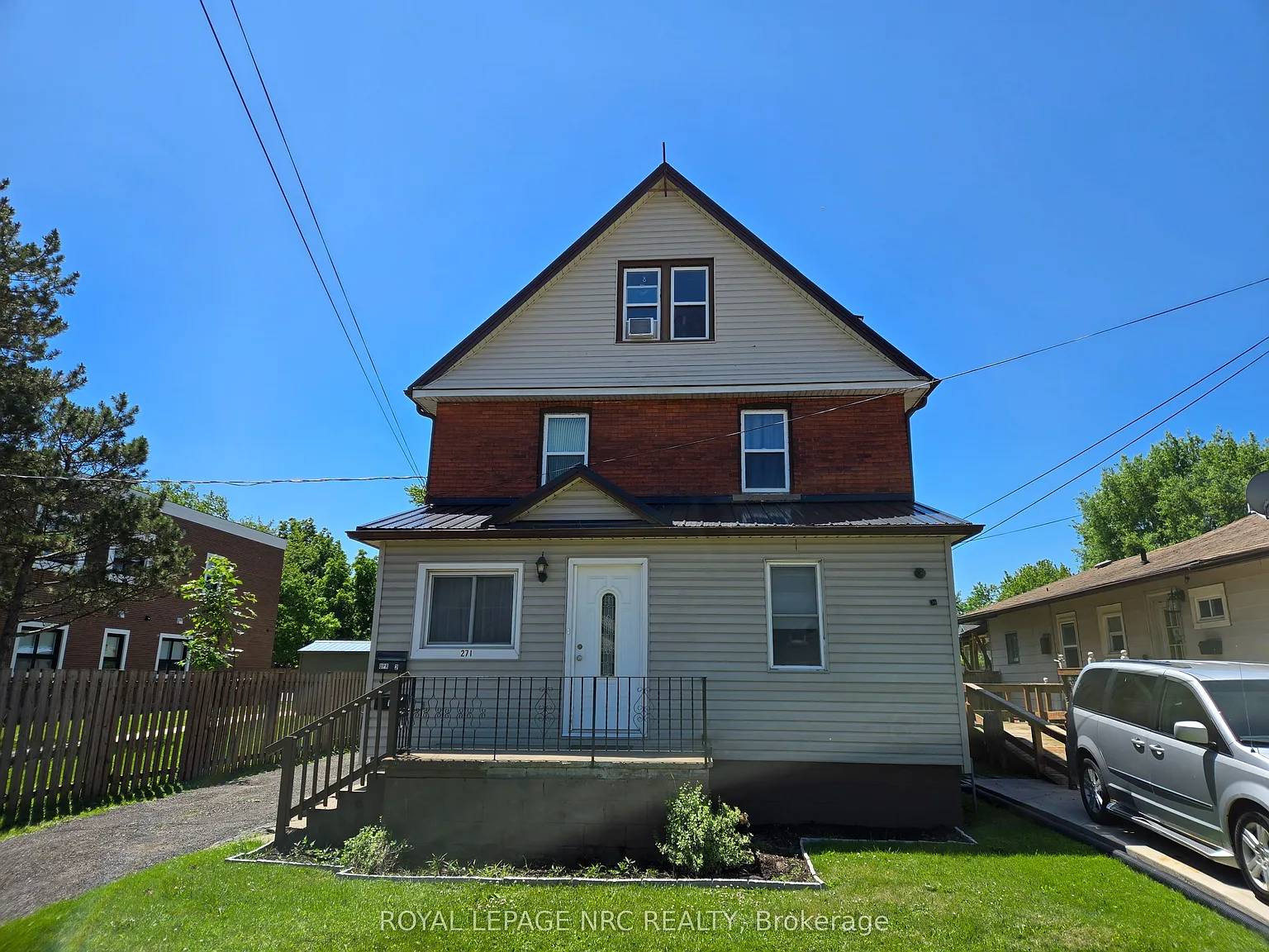 3 bed, $1,850 — Photo 1