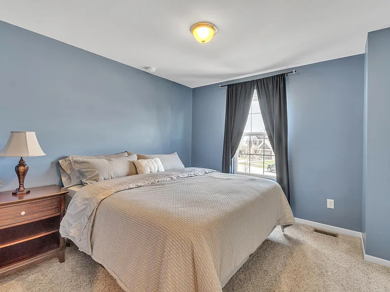 15745 Diamante Dr — Photo 45