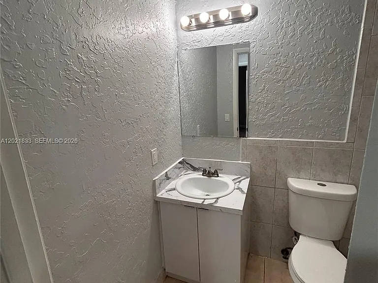 2067 Ilene Ct #2 — Photo 4