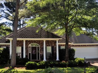 104 Red Oak Trl, Brandon, MS 39047