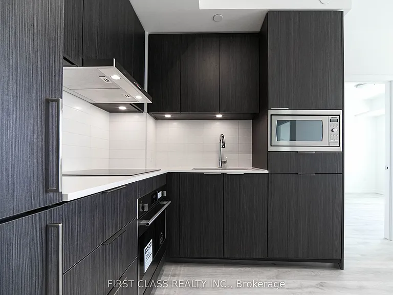 7 Golden Lion Hts #N2205 — Photo 14