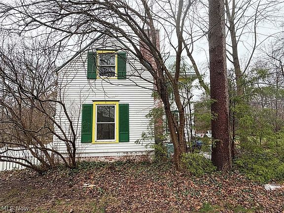 5th image of 3415 Blackburn Rd NW