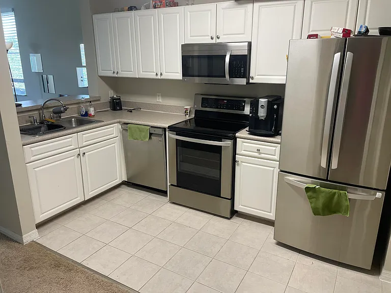 1209 Main St #308 — Photo 3