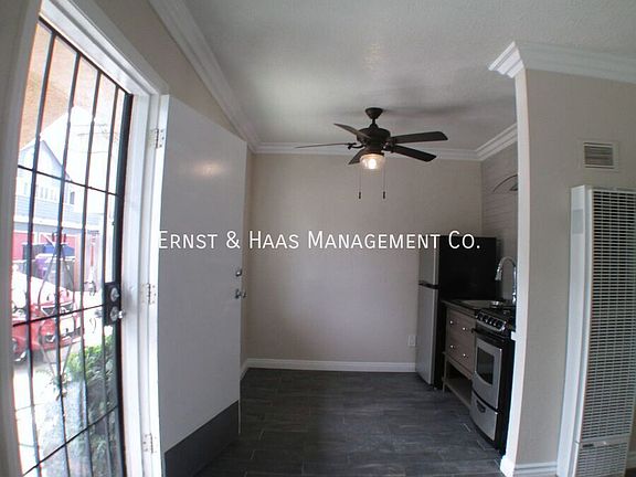 4th image of 1125 Saint Marys Ct #1A