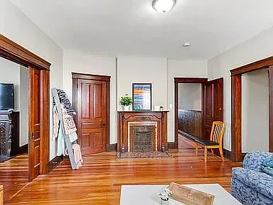 4110 Bell St — Photo 4