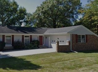 1274 W Court St, Whitewater, WI 53190