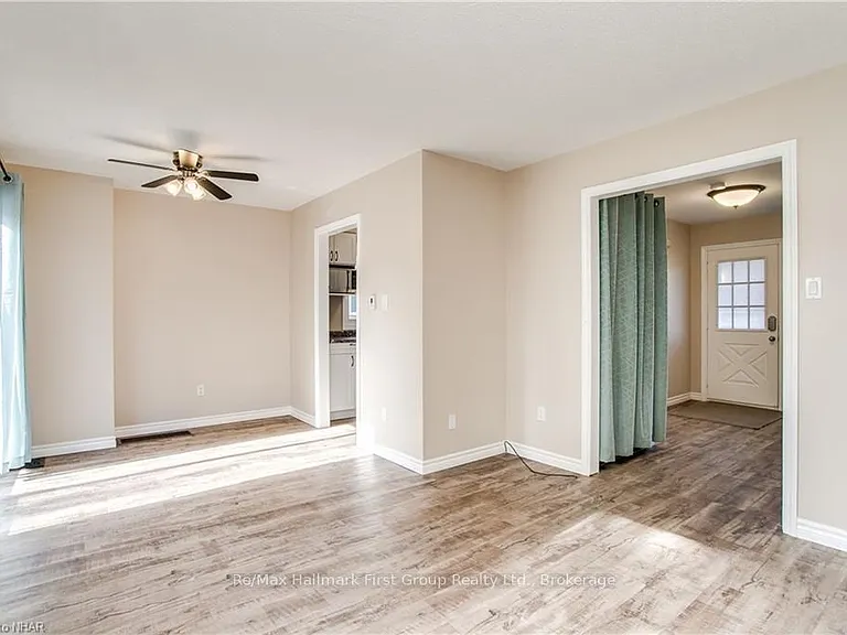 957 Fairbanks Rd — Photo 14