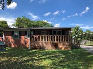 818 Forest Cir, Sparta, TN 38583