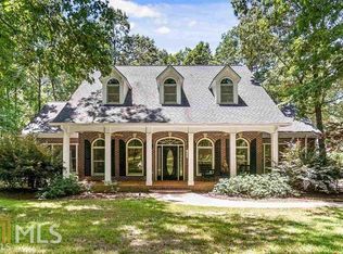 660 Burg Rd, Locust Grove, GA 30248