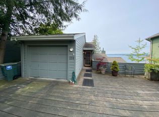 234 Forest Ln, Bellingham, WA 98225