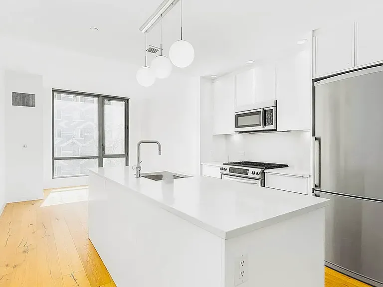 23 W 116th St #8F — Photo 3