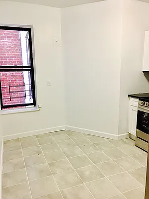 Rented by Bell Realty | media 10