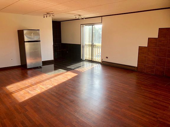 5th image of 1600 Wedgewood Dr APT 218