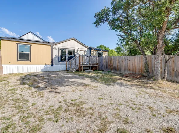 900 Tree Dr, Granbury, TX 76048