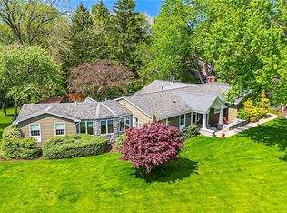 1200 Gatestone Cir, Webster, NY 14580