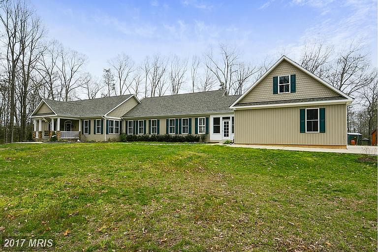 1st image of 8375 Squires Ln