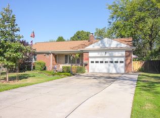 11132 Lawndale Dr, Parma Heights, OH 44130