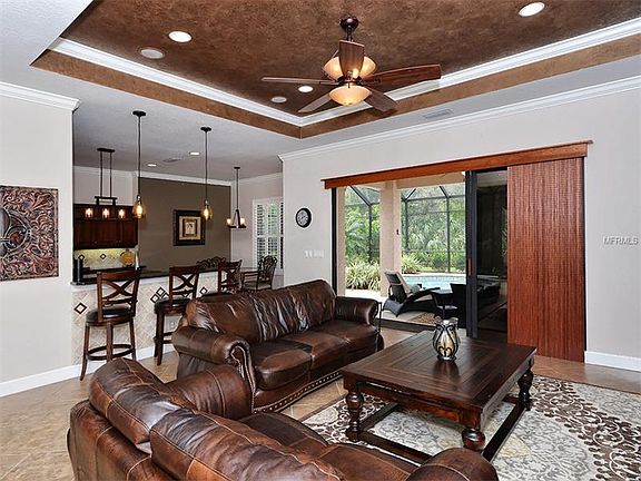 4th image of 19816 Cobblestone Cir