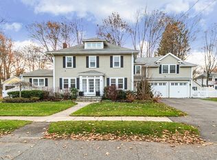19 Washburn Ave, Needham, MA 02492