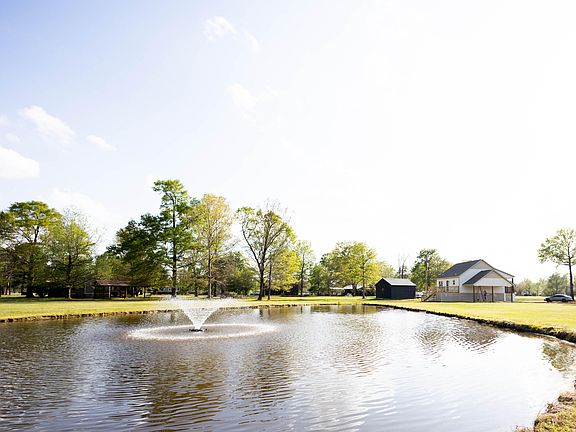 4th image of 50033 Indian Island Cir