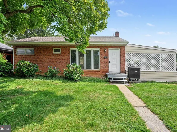 3799 Chestnut St, Camp Hill, PA 17011