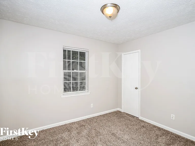 1158 Iron Gate Blvd — Photo 15