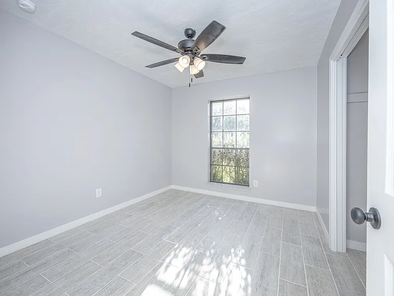 6672 Cortez Cir — Photo 28
