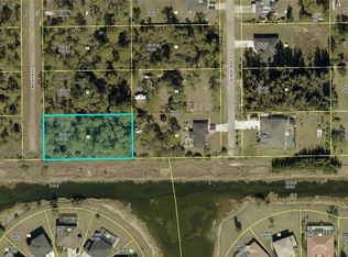 800 Rush Ave, Lehigh Acres, FL 33972