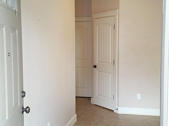 2nd image of 1239 N Silver Crest Dr