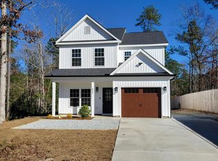 415 High Ridge Ct, Sneads Ferry, NC 28460