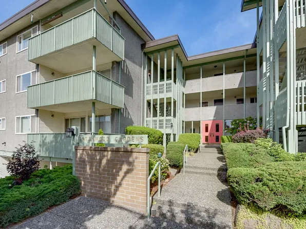 Greenwood Gardens, 11520 Greenwood Ave N APT 201, Seattle, WA 98133