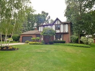 68 Obrien Dr, Lockport, NY