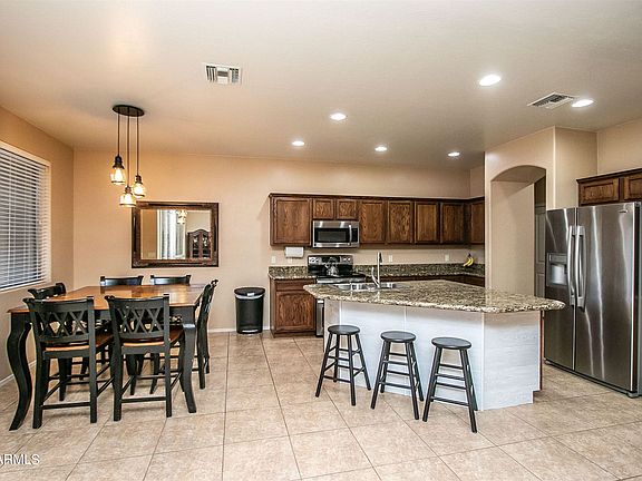 5th image of 21039 W Madre Del Oro Dr