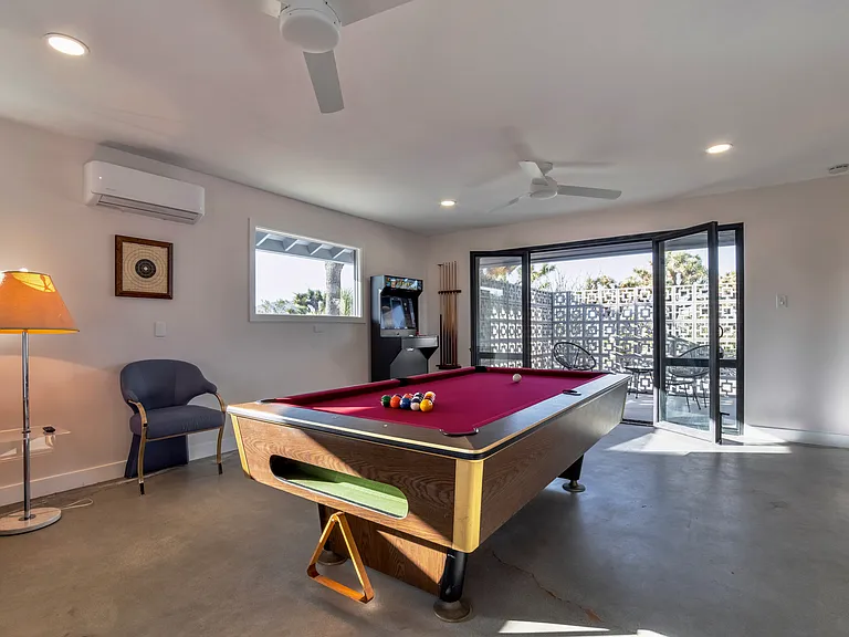 game room pool table