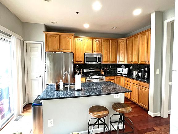 5th image of 535 Casey Ln