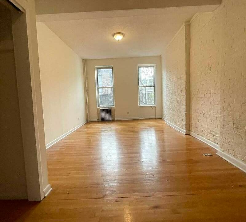 1st image of 218 E 27th St #20A
