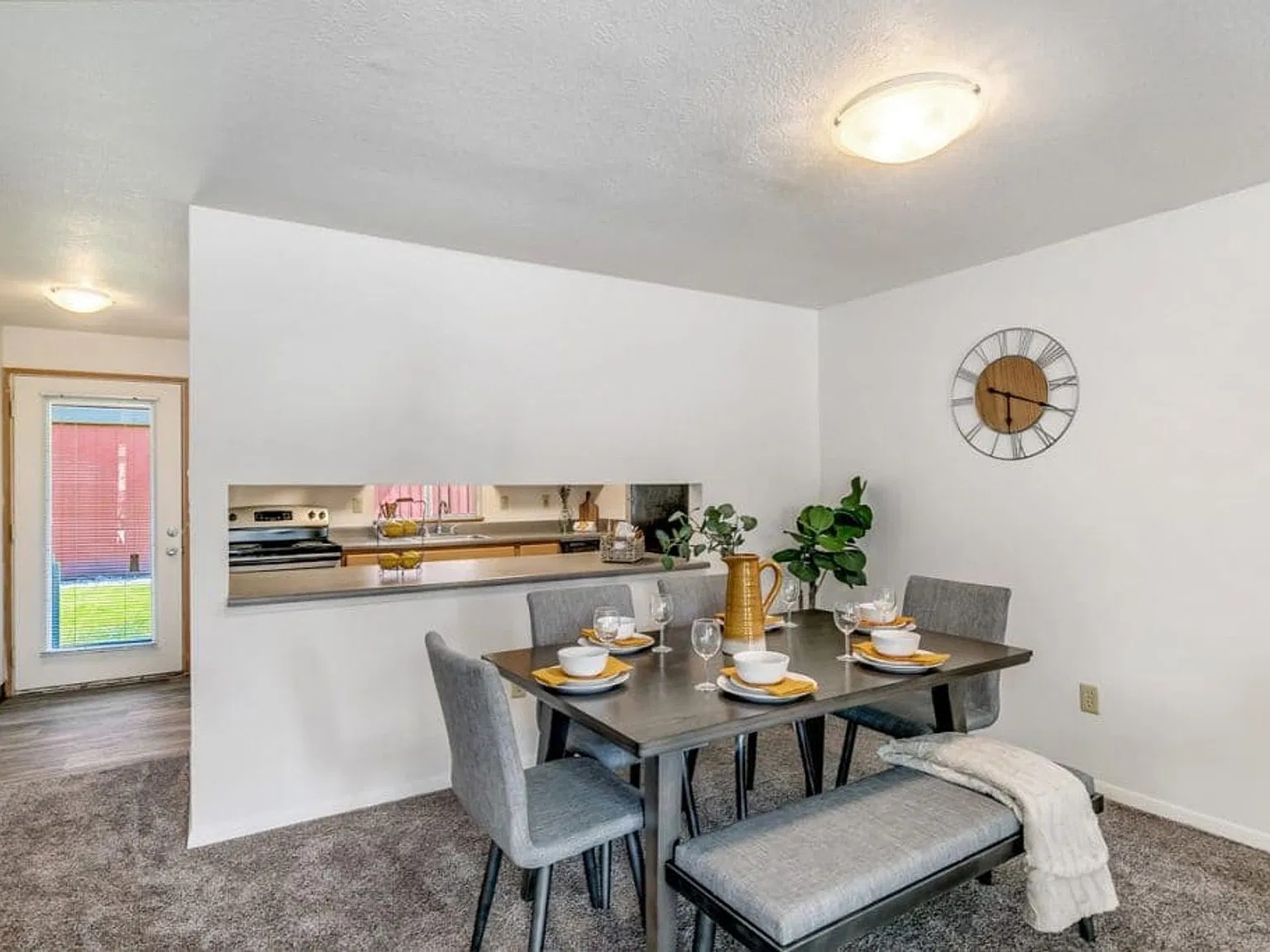Alder Creek Apartments — Photo 4