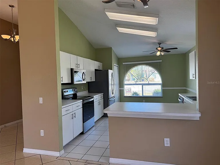 3425 Canteen Ct — Photo 8