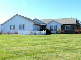 8805 Huguenard Rd, Fort Wayne, IN 46818