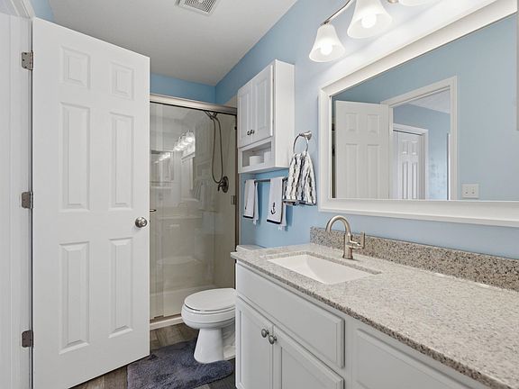 4th image of 1713 N Redbarn Cir