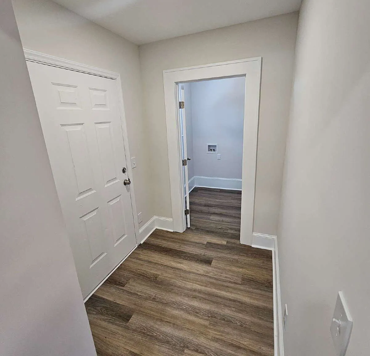 2 bed, 1.0 bath, 1217 sqft, $1,650 — Photo 3