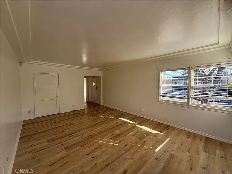 4343 Laurel Canyon Blvd — Photo 12