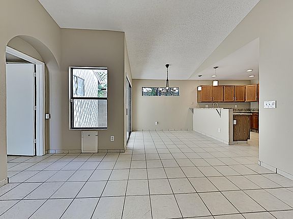 5th image of 19825 N 47th Ave