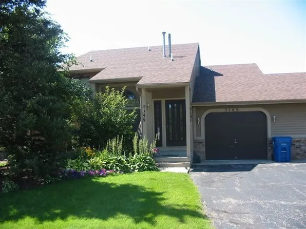 5149 Stauffer Ave SE, Kentwood, MI 49508