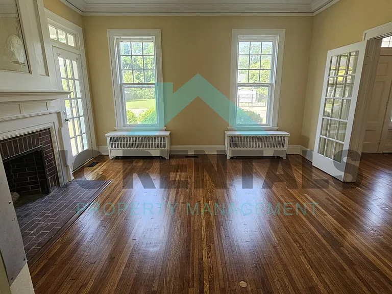 521 Park Pl — Photo 7