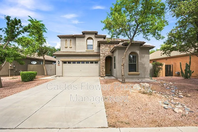 3628 E Janelle Way